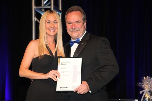 Harcourts Bronze Achievement Award for 2015.