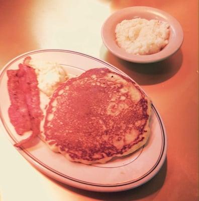 Pancakes = Yummies!