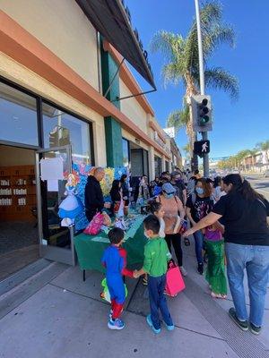 9th Annual Halloweekend Alhambra Pumpkin Run.  Passing out free books and candies to our community