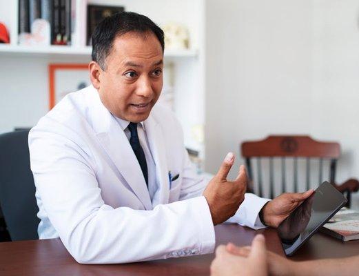 Dr. Gurujal consultation with patient