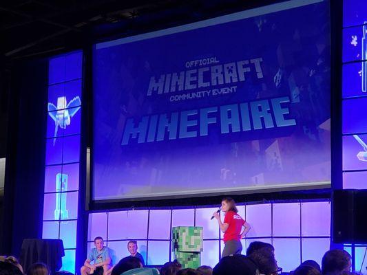 Youtubers on stage Charlotte Minefaire