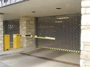 Nor-Cal Overhead, Inc.

Parking garage rolling grilles with barrier arm