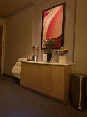 Beverage station in the ladies relaxation room