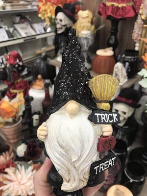 So ready for fall decorations and Halloween!