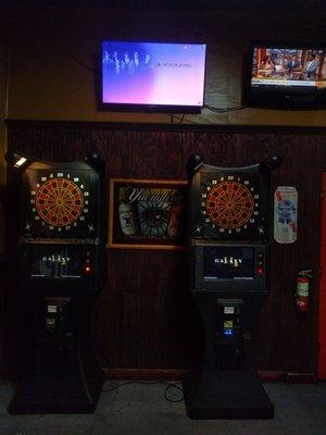 Darts at Retreat Dive Bar, UT, Downtown Tampa