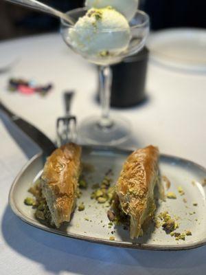 Shobiyet (baklava) and gum ice cream