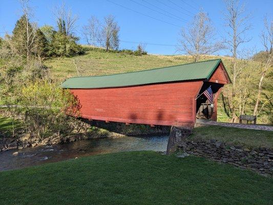 Link Farm Covered Bridge, Newport