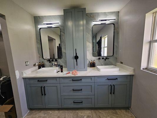 Remodel master bathroom