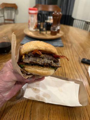 Double D burger