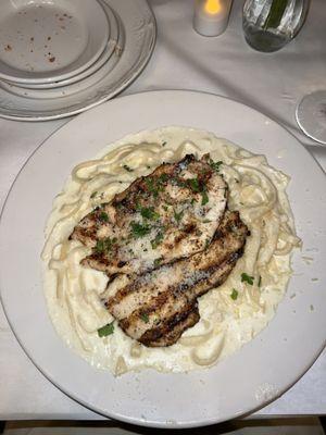 Fettuccine Alfredo with grilled chicken