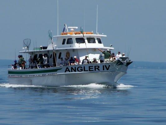 ANGLER IV 60ft Gilliken accommodate up to 69 passengers