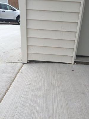 Uneven cuts all over the garage