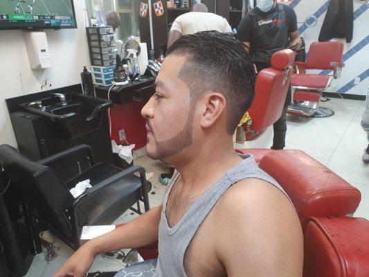 Carlos Rojas Barbershop