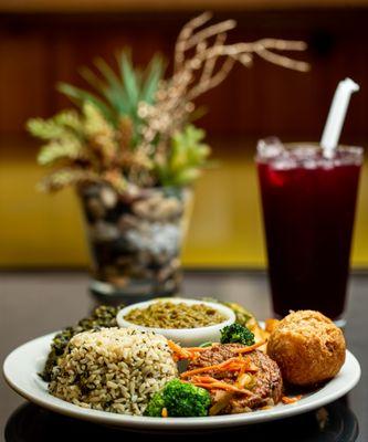 Off menu special... the vegan combo, "Mr. Jerome Plate" with glass of sorrel in the background