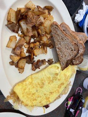 Hash browns and western omelette