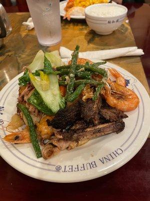 Short ribs, crispy shrimps, veggies and octopus