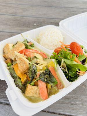 Tofu green curry.