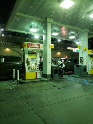 Shell station.