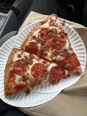 Pizza slice