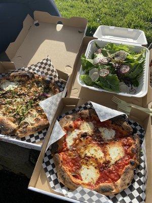 Mushroom Pizza, Moz Pizza, & Salad