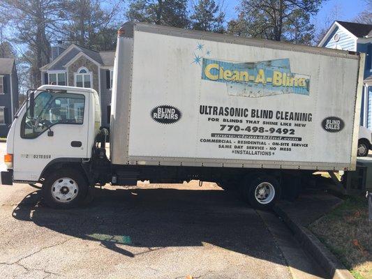 Clean-A-Blind is mobile ultrasonic blinds cleaning and repair company. Got dirty blinds Call Clean-A-Blind today.