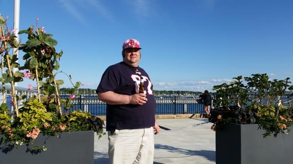 Break time at Salem Harbor