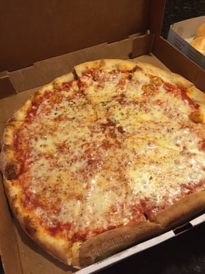 Best cheese pizza on Staten Island