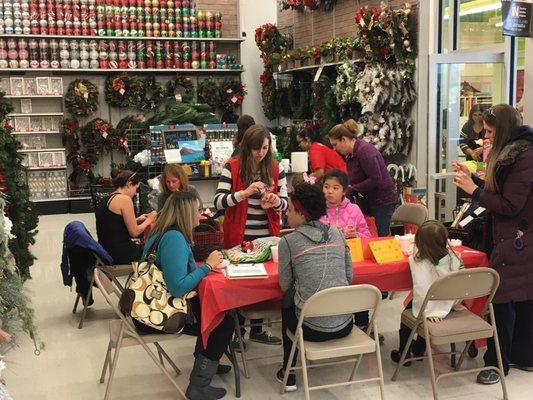 Free Kids Club Events on Saturdays.  (Posted by current employee)