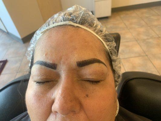 Microblading Eyebrows