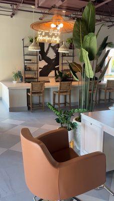 Beautiful aesthetic  love the earthy vibes. This salon feels luxurious and down to earth