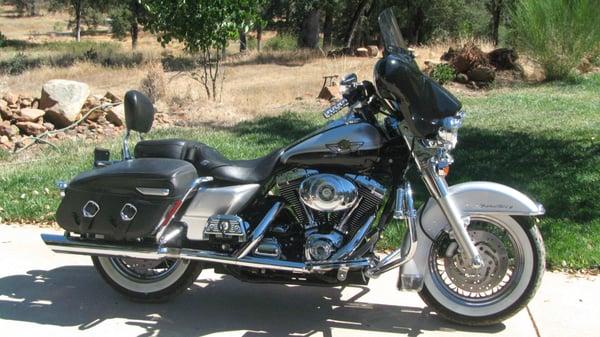 Harley Davidson Anniversary Edition Road King Classic