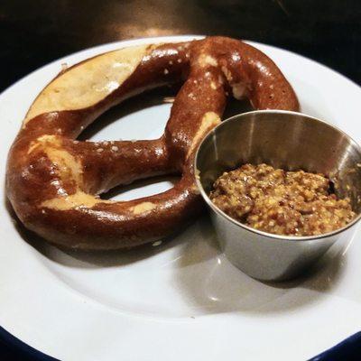 Esp Co Soft Pretzel