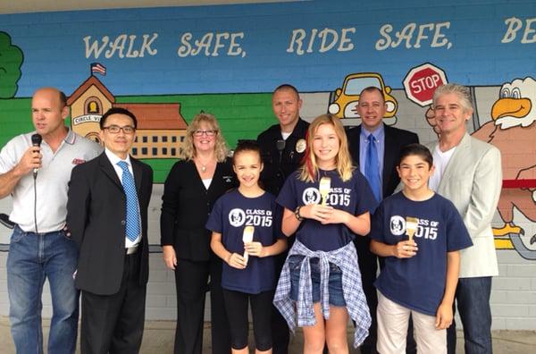 Helping Students at Circle View Elementary School paint a Mural for "Pedestrian Safety Awareness".  Great time!