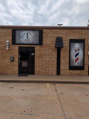 The Chop Shop across from the Cop Shop!!!
215 w. 1st
Claremore, ok