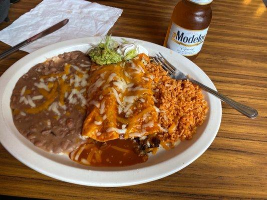 Carne asada enchiladas with modelo.