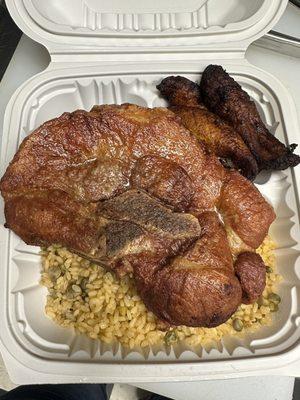 Fried pork chop rice with pigeon peas and sweet plantains