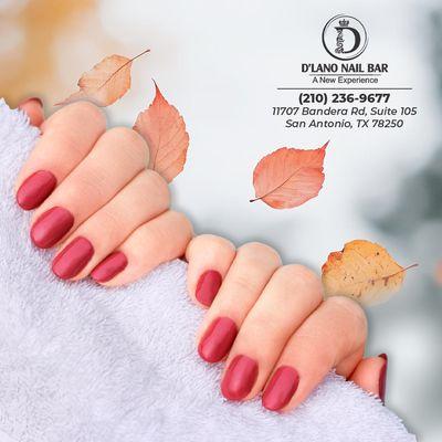 Get ready for fall and the holiday season with stunning red nails! A timeless color that brings warmth and festivity to any look.