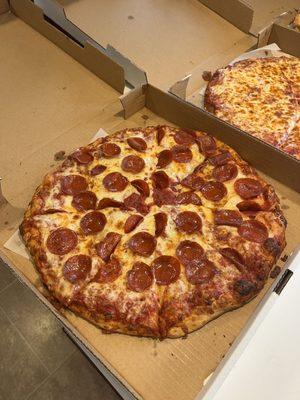 Pepperoni pizza