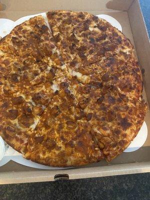 Large Buffalo chicken pizza