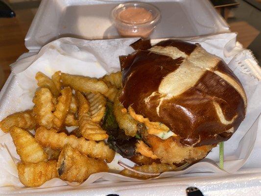 Fried Chicken Sandwich w/ Fries