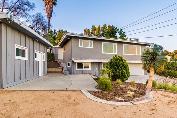 11715circlerdr.info Beautiful home in the Whittier Hills with views to Catalina.