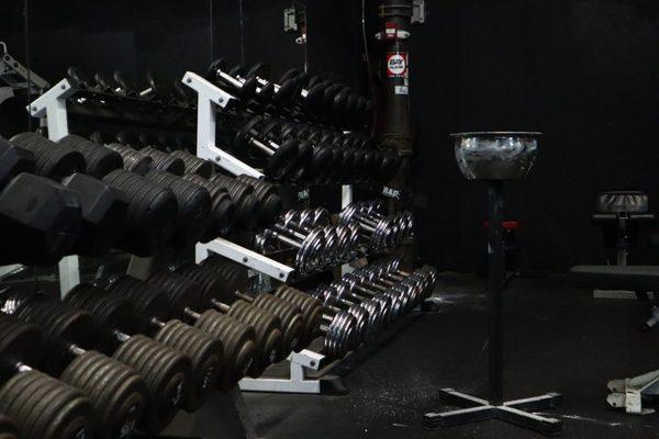 Full dumbbell rack up to 150lbs