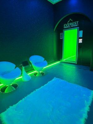 Whole-Body Cryotherapy Chamber at Le Rêve Cryotherapy in Granada Hills | (818) 923-5005 | LeReveCryo.com