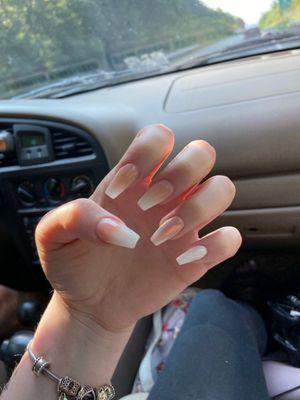 Glamour Nails