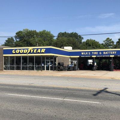 WILKS TIRE & BATTERY SERVICE