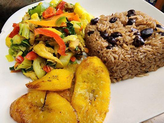 Jamaican rice and peas, fried plantains