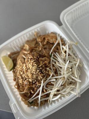 Traditional Pad Thai