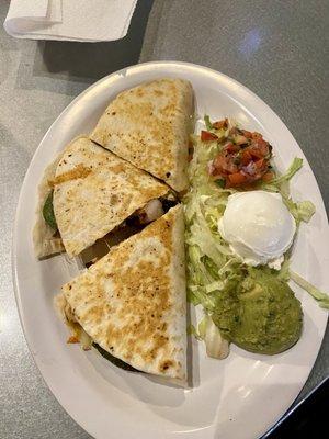 Chicken quesadilla lunch special