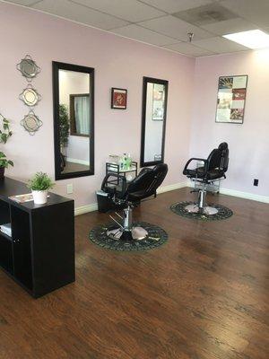 Clean salon