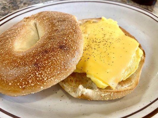 Ridge Bagel Breakfast Sandwich hold the meat